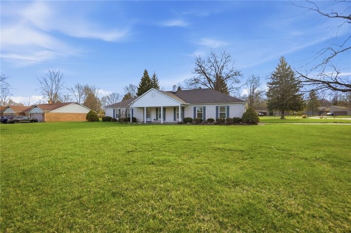 Property Photo:  6920 Eastpoint Court  OH 45459 