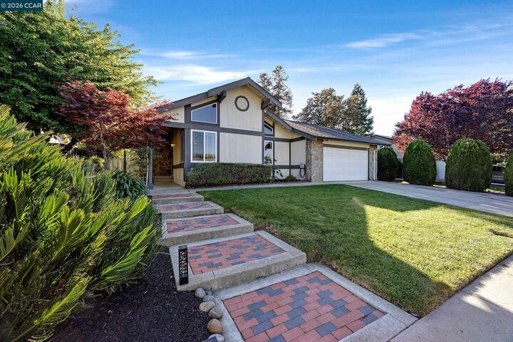 Property Photo: 5011 Erica Way CA 94550