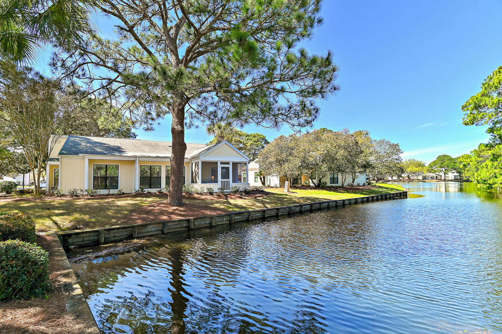 Property Photo:  704 Sandpiper Drive # 10673  FL 32550 