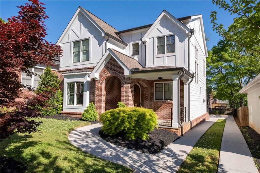 Property Photo:  1464 Glenwood Avenue SE  GA 30316 