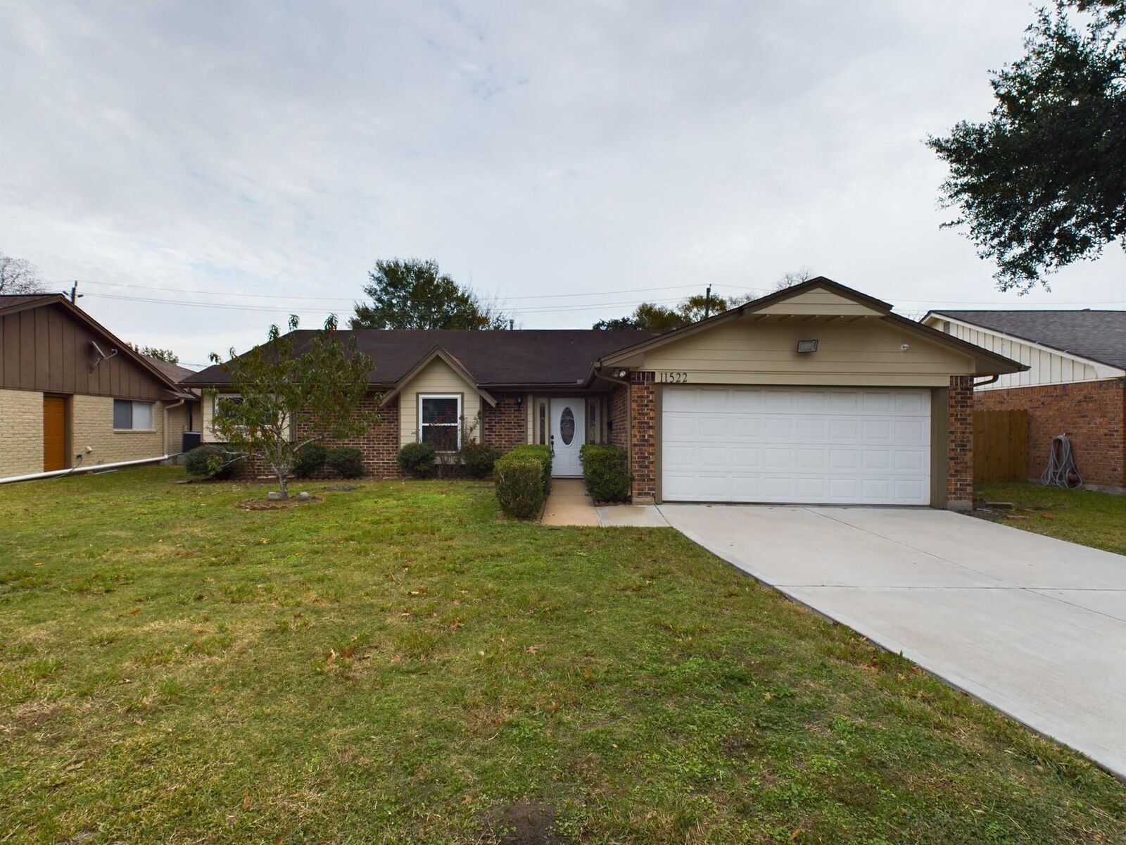 Property Photo: 11522 Sagegrove Lane TX 77089