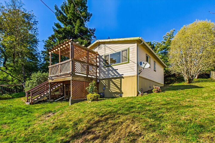 Property Photo: 887 Fernbridge Drive CA 95540