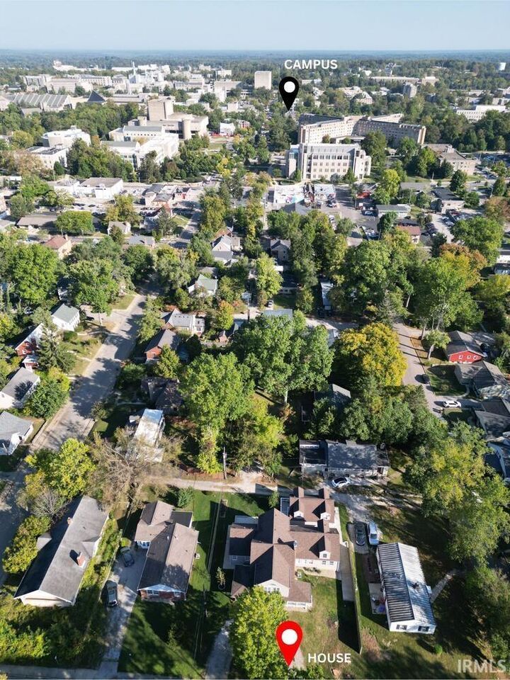 Property Photo:  1412 E 2 Street  IN 47401 