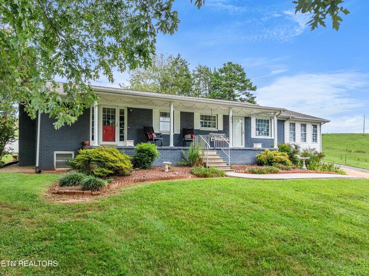 Property Photo: 2485 Indian Ridge Rd TN 37709