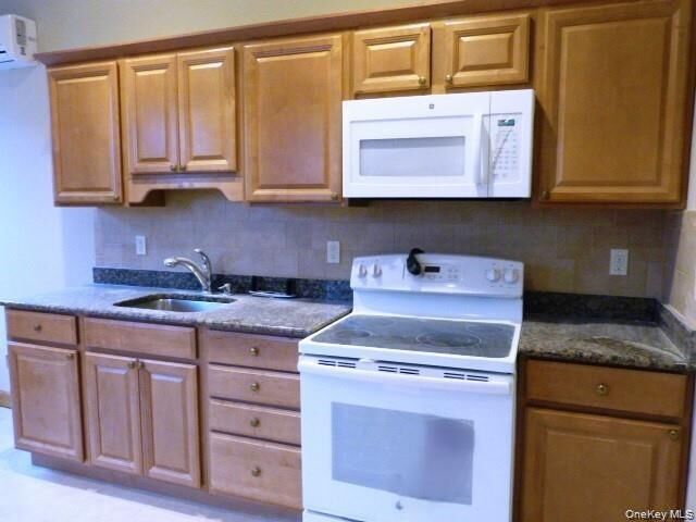 Property Photo:  78 Main Street 2  NY 10960 