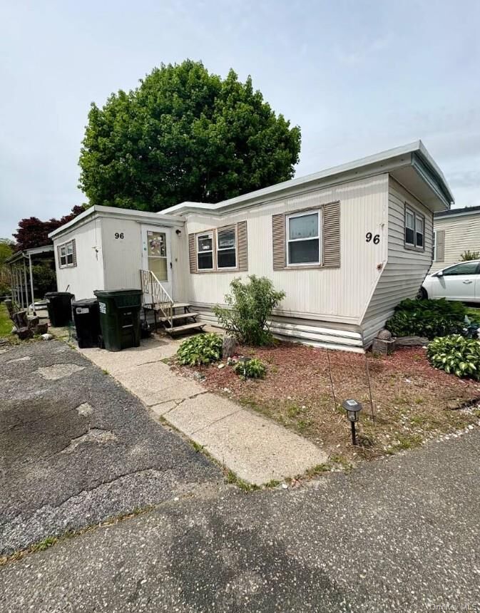 Property Photo: 1964 River Road 96 NY 11933