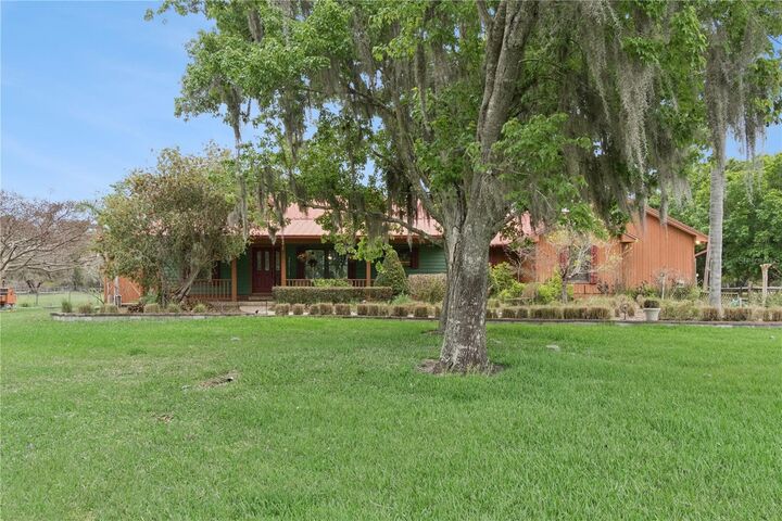 Property Photo:  2925 Godwin Road  FL 34772 