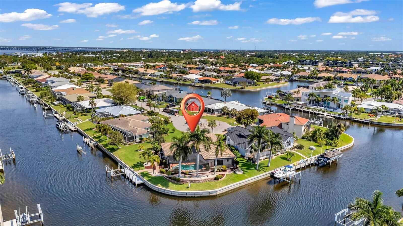 Property Photo: 435 Caicos Drive FL 33950