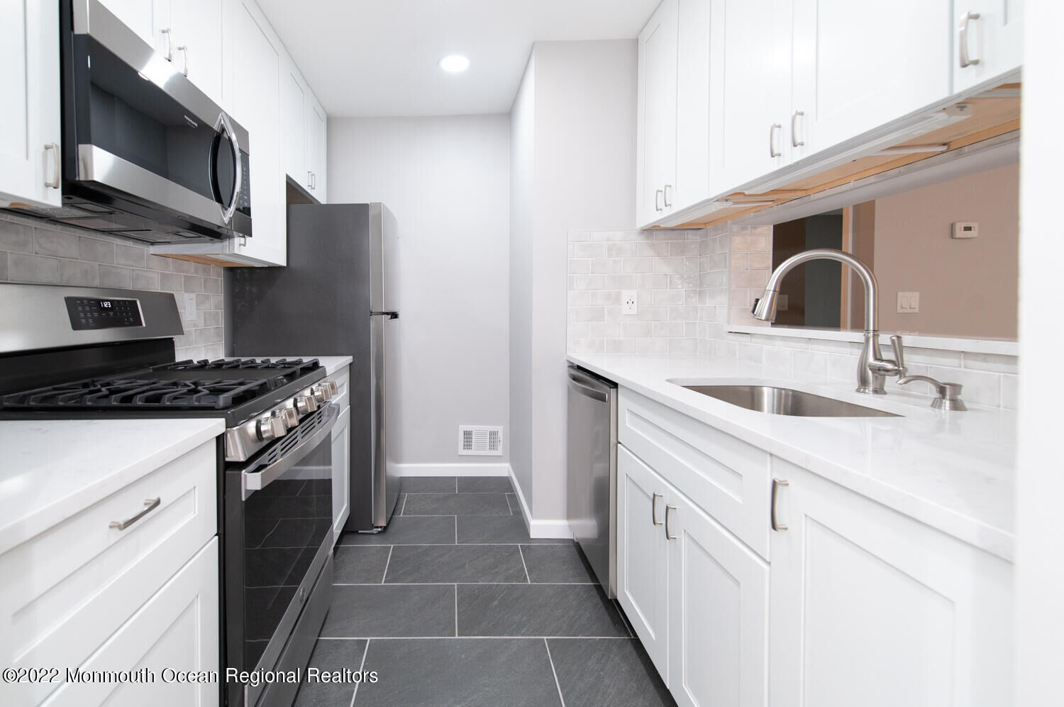 Property Photo:  506 Daffodil Drive  NJ 08527 