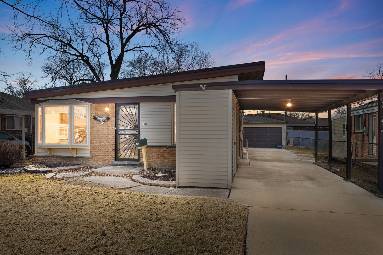 Property Photo: 8400 S Knox Avenue IL 60652