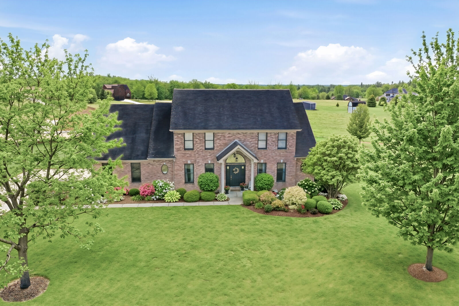 Property Photo:  