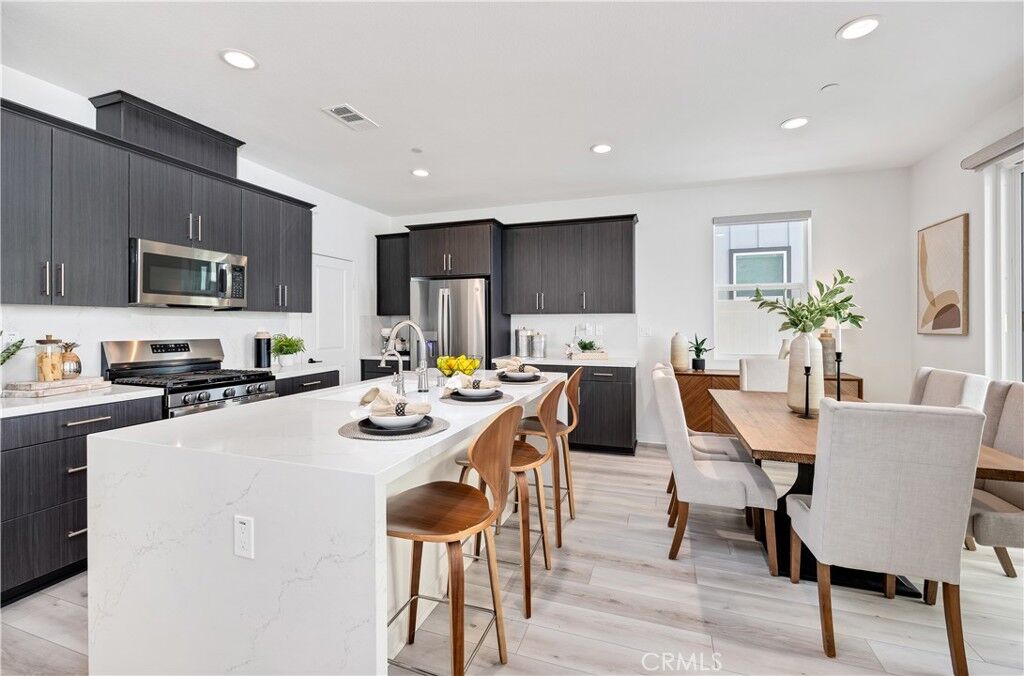 Property Photo:  39532 Tannat Drive  CA 92591 