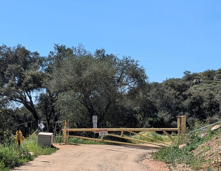 Property Photo: 3333 Suncrest Boulevard CA 92021