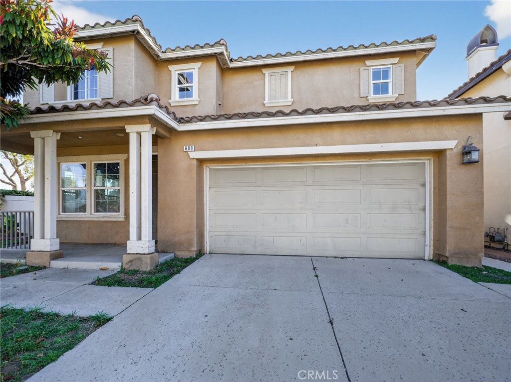 Property Photo:  600 Freeport  CA 93035 