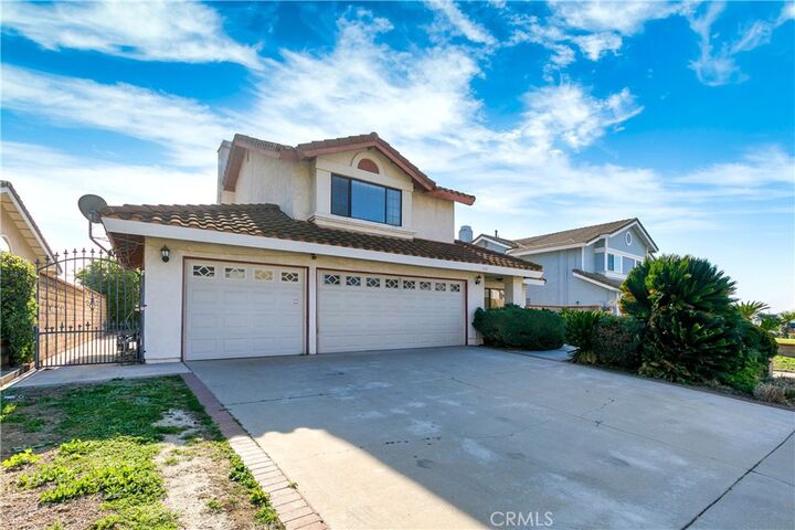 Property Photo: 1126 Pebblewood CA 91765