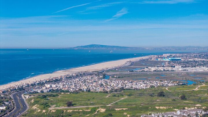 Property Photo:  101 Scholz Plaza Ph 16  CA 92663 