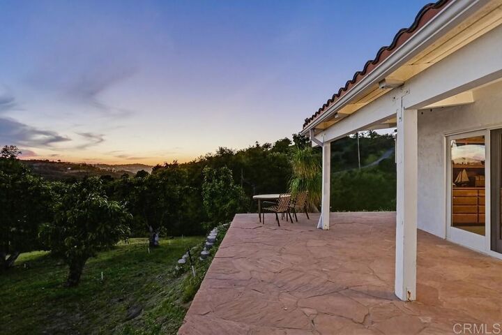 Property Photo:  2073 Willow Glen Road  CA 92028 