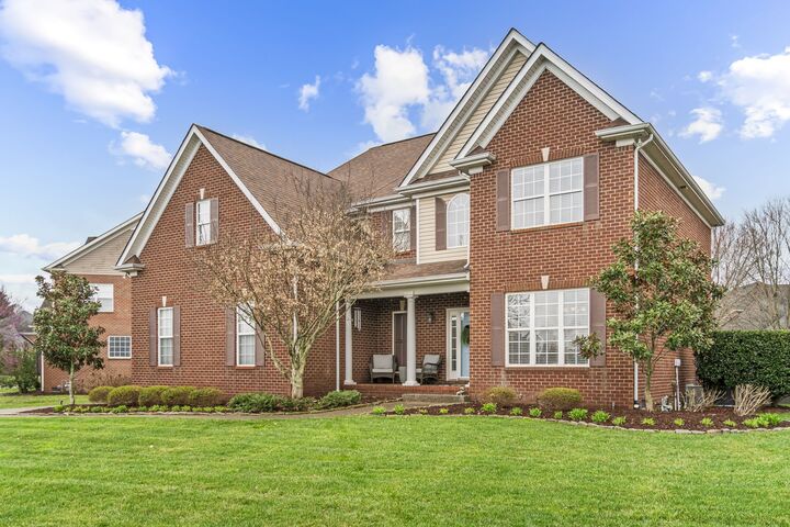 Property Photo:  2848 Kaye Dr  TN 37179 