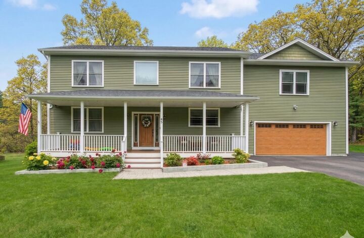 Property Photo:  85 Paulines Way  VT 05446 