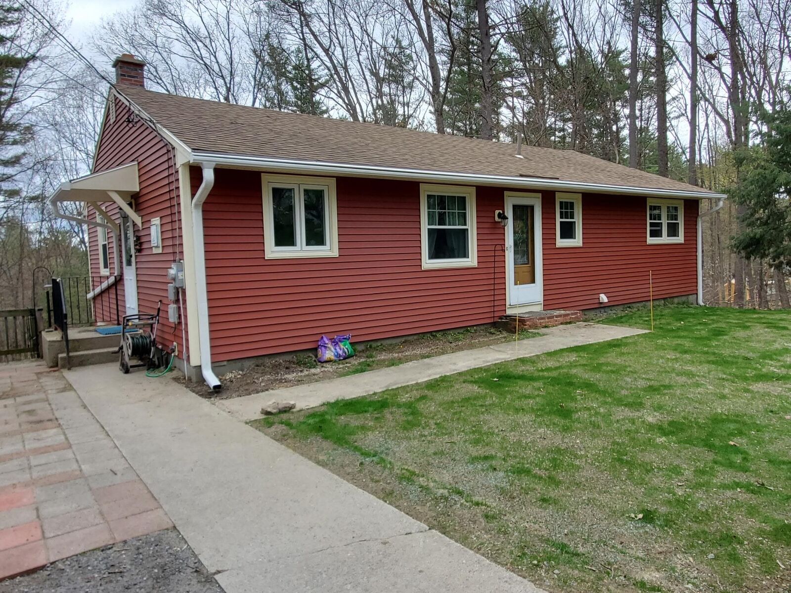Property Photo: 39 Longwood Drive NH 03431-4517
