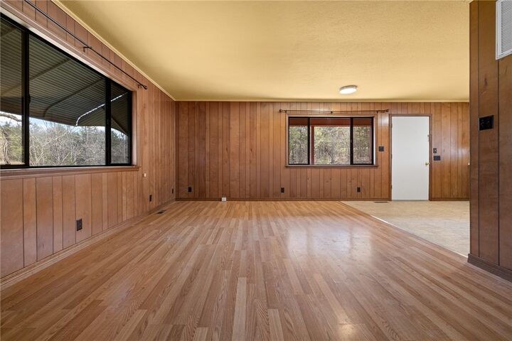 Property Photo: 243 Lynnwood Drive AR 72644