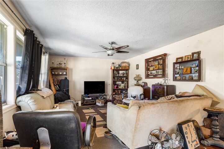 Property Photo:  602 Oriole Drive  AR 72601 