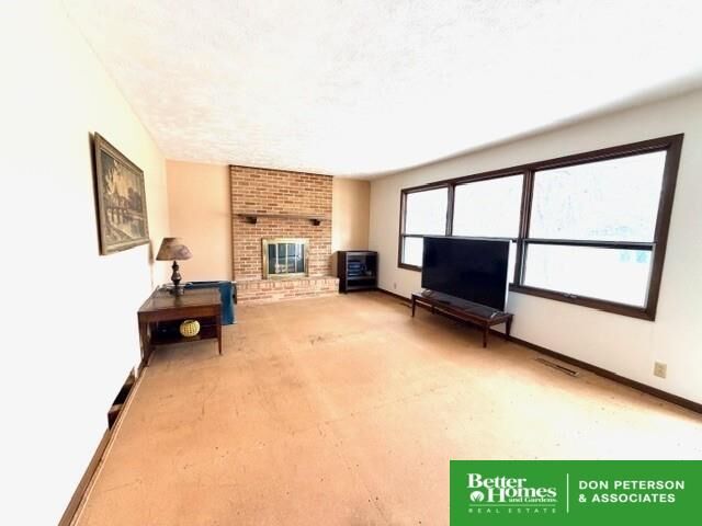 Property Photo: 420 Harrison Street NE 68764