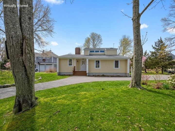 Property Photo:  28 Pondlet Pl  MA 02540 