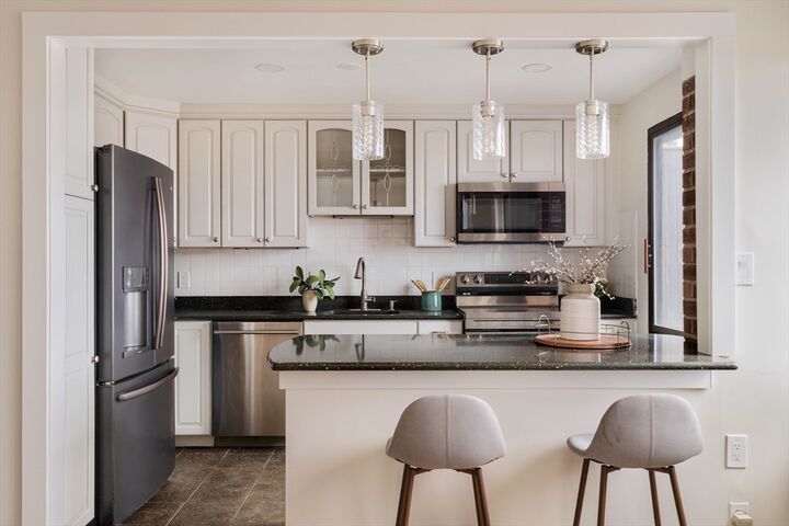 Property Photo:  1105 Massachusetts Ave Pha  MA 02138 