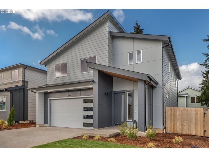 Property Photo: 17147 SW Atfalati Ln OR 97140