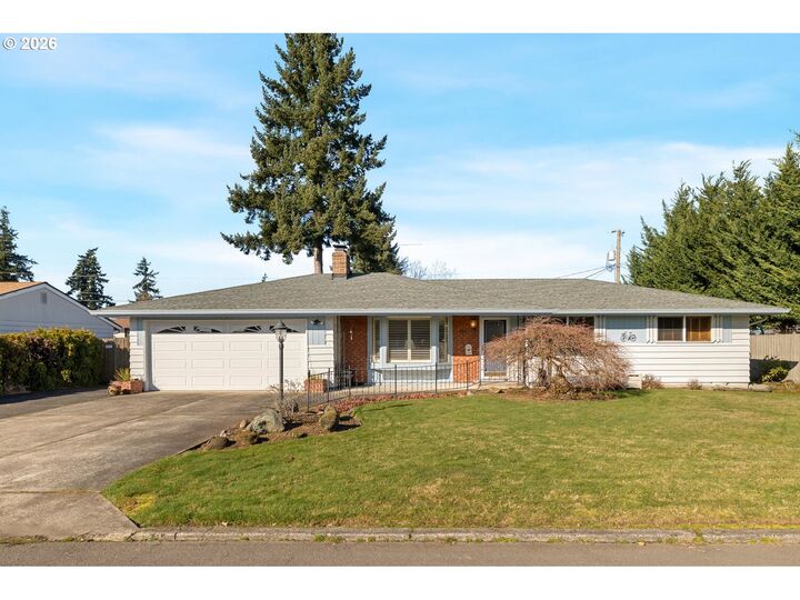 Property Photo:  9704 Silver Star Ave  WA 98664 