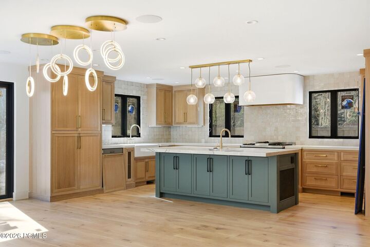 Property Photo:  5272 Heather Lane  UT 84098 