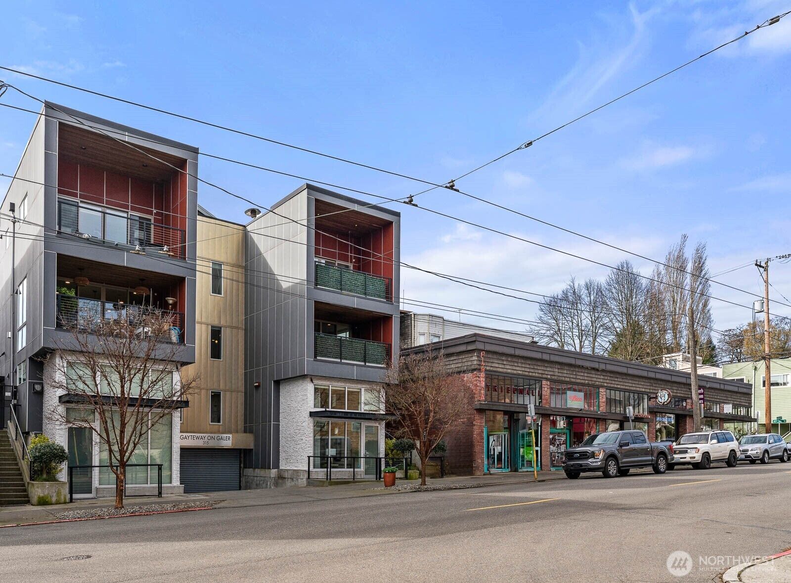 Property Photo:  315 W Galer Street 102  WA 98119 