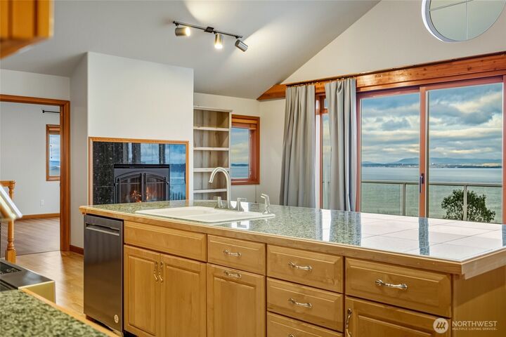 Property Photo: 1288 Talagwa Lane WA 98282