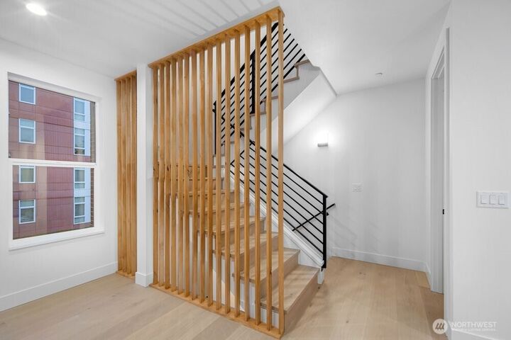 Property Photo:  695 NW Locust St (Homesite #9)  WA 98027 