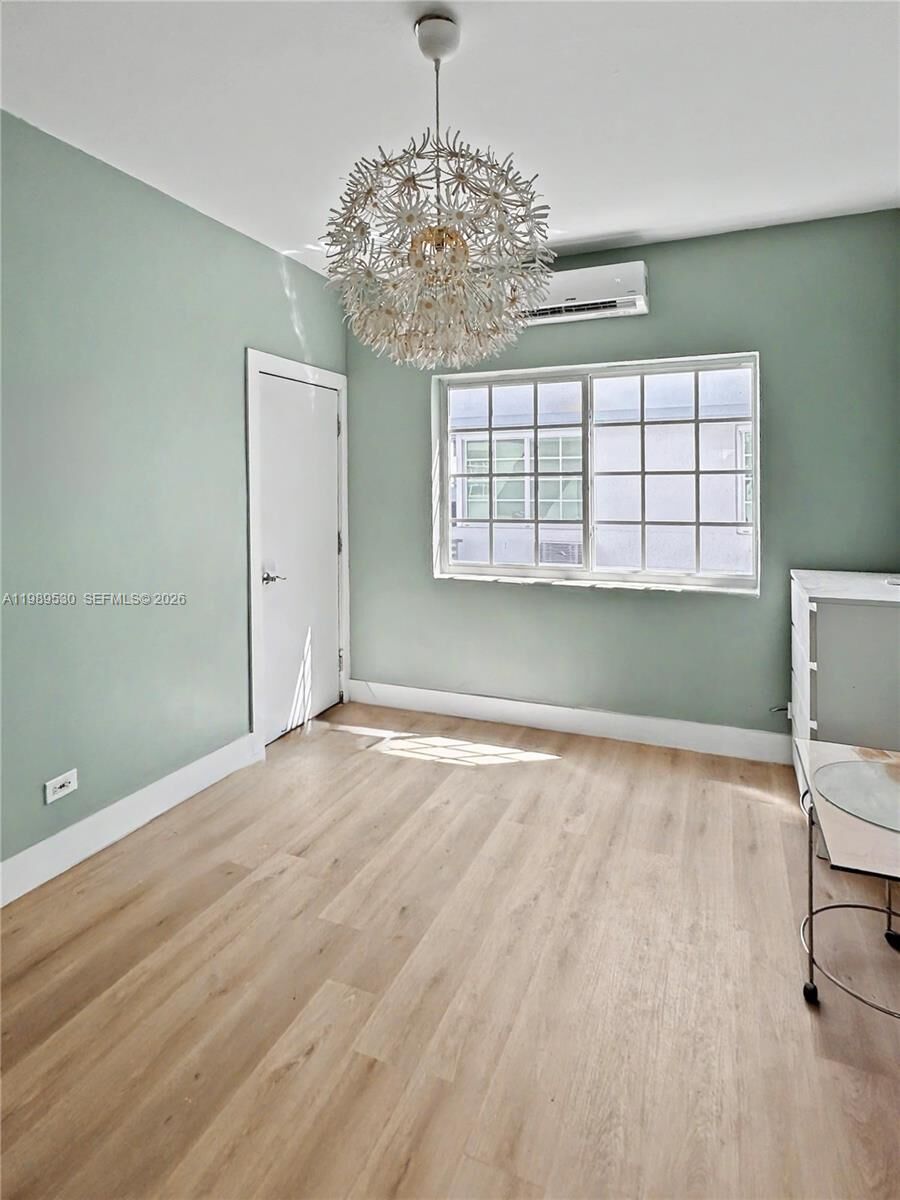 Property Photo:  830 10th St 2  FL 33139 