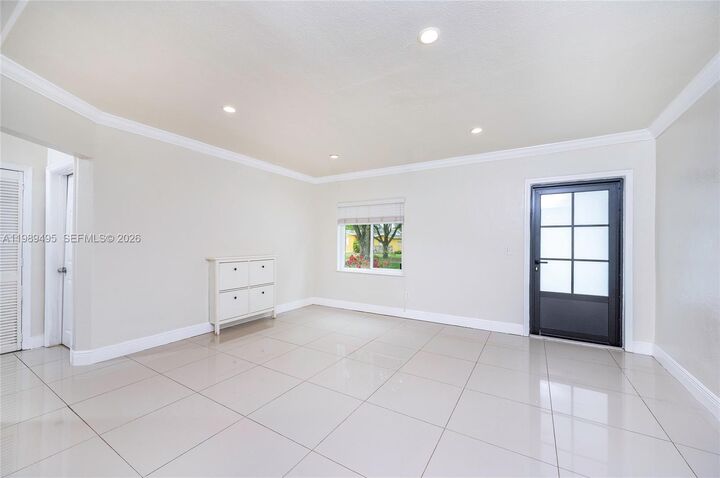 Property Photo:  531 Forrest Dr  FL 33166 