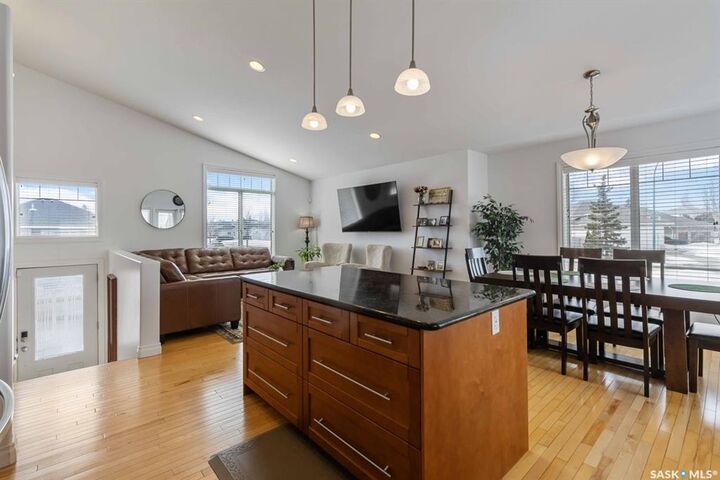 Property Photo:  3 Briarvale Crescent  SK S7V 1C5 