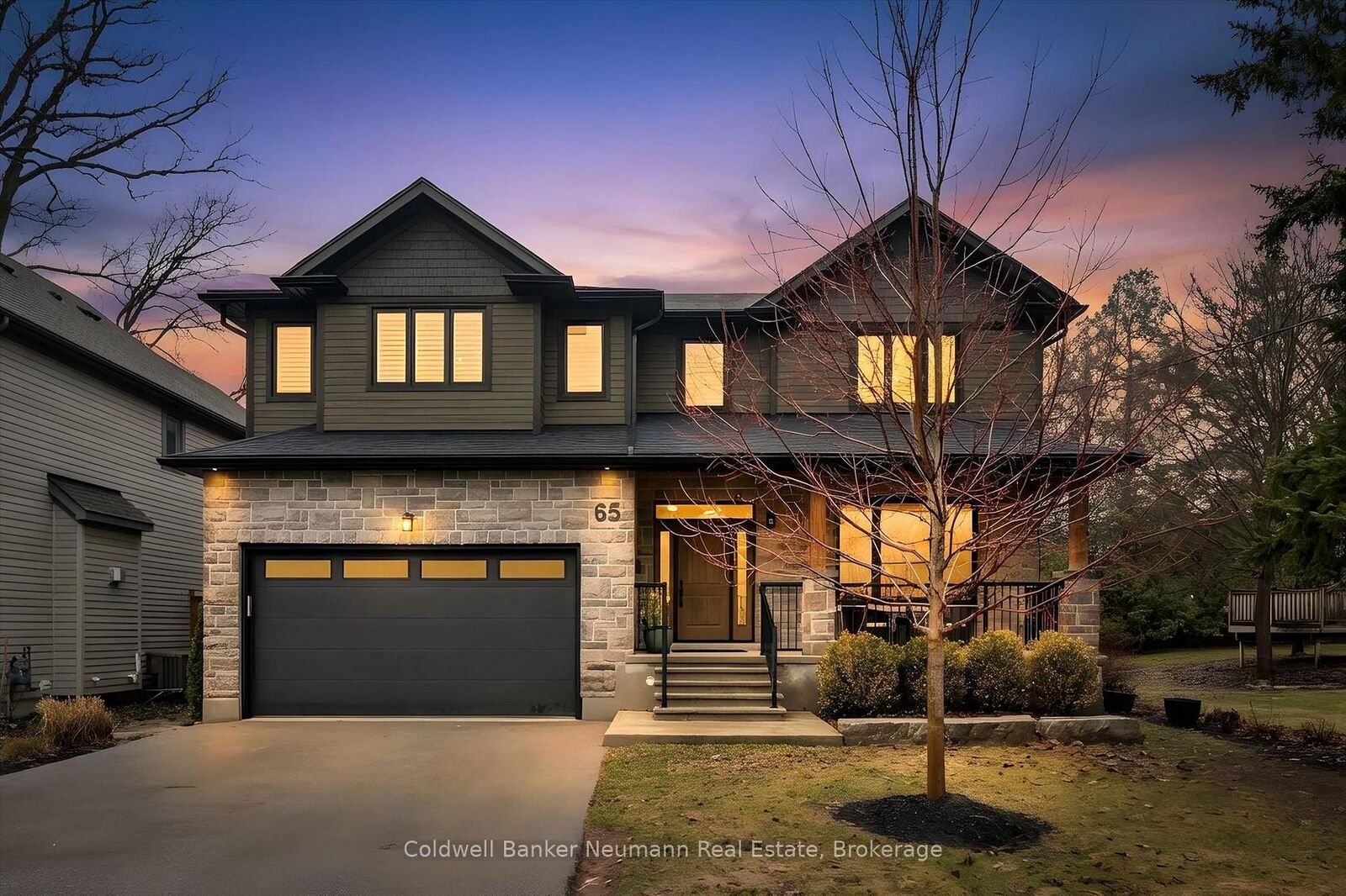 Property Photo:  65 Dean Avenue  ON N1G 1L3 