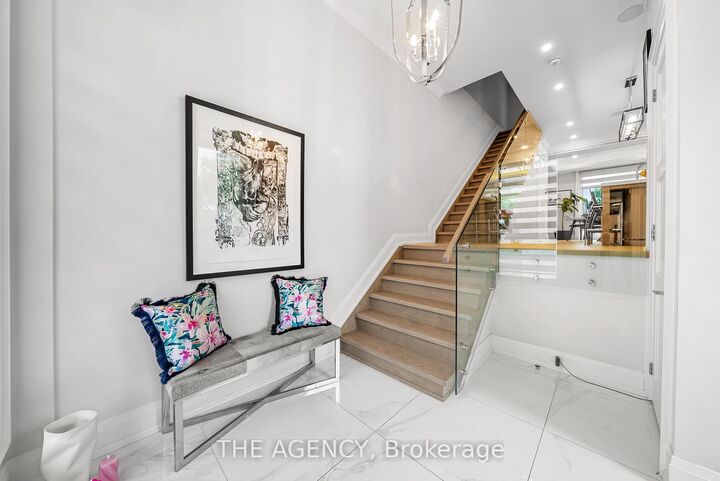 Property Photo: 3062 Bayview Avenue ON M2M 3R7