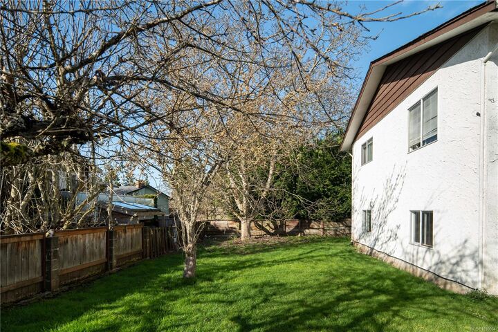 Property Photo: 1619 Longacre Dr BC V8W 3W3