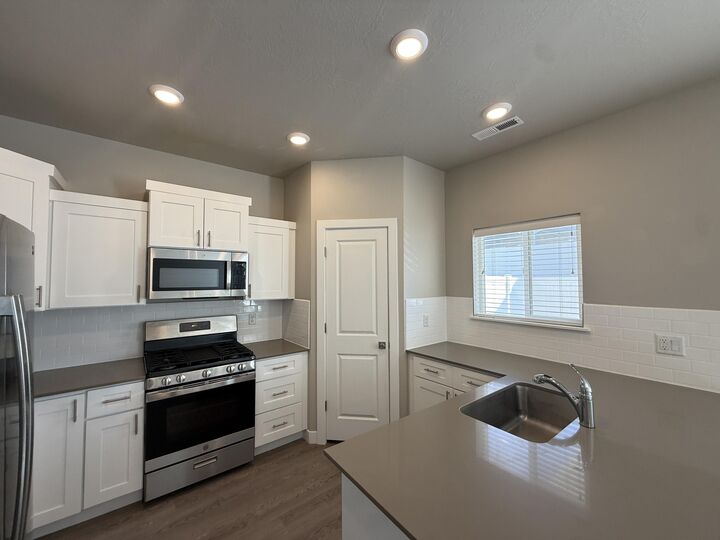 Property Photo:  3028 N 175 East St  UT 84721 