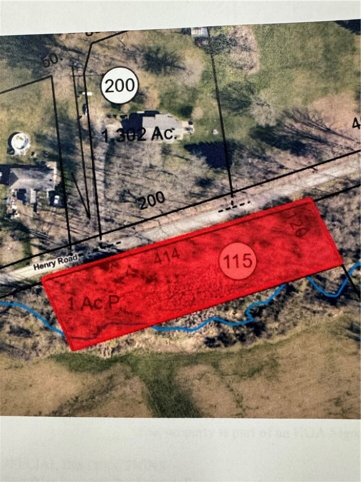 Property Photo:  130 Henry Rd  PA 15672 