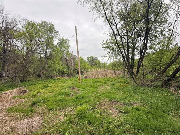 Property Photo:  130 Henry Rd  PA 15672 