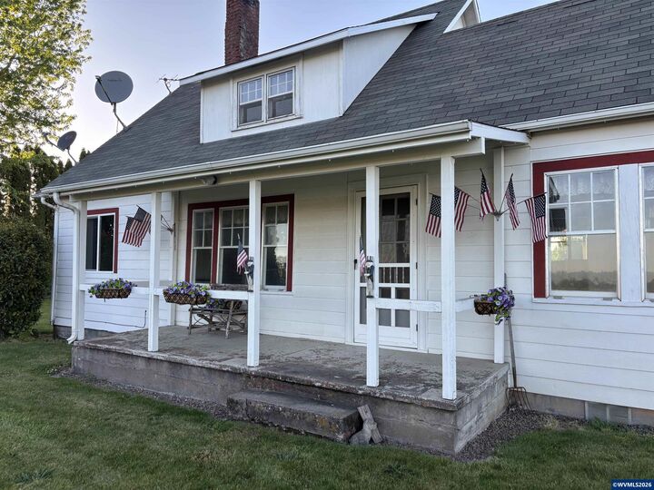 Property Photo:  6605 Fruitland Rd NE  OR 97317 