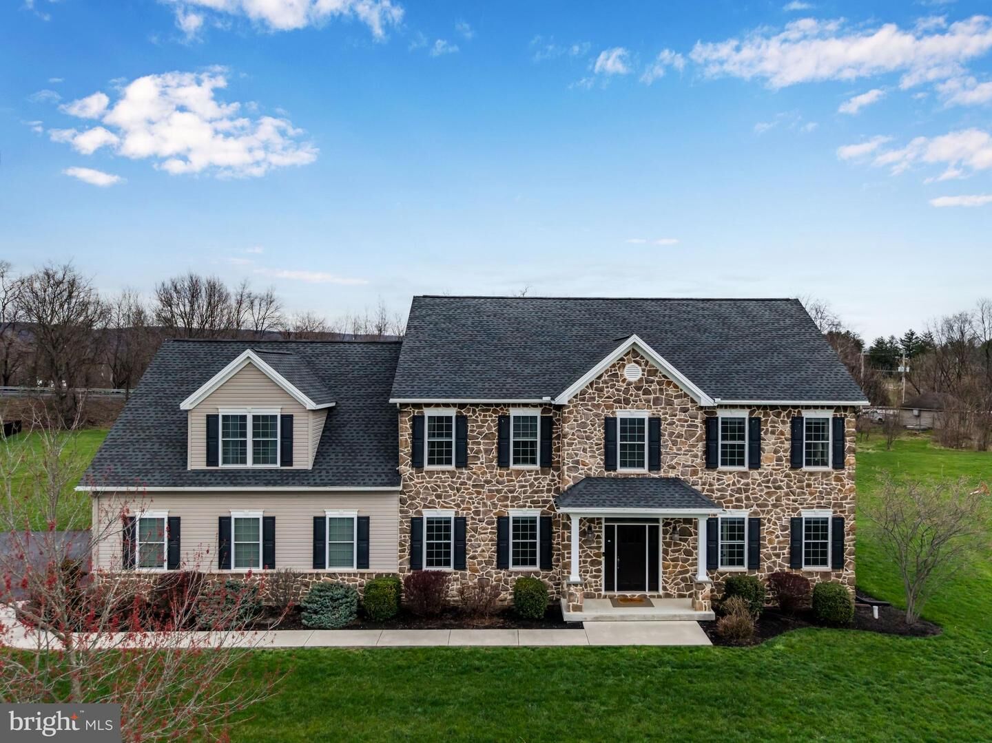 Property Photo: 6 Antietam Court PA 17050