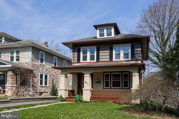 Property Photo:  631 S Broad Street  PA 17543 