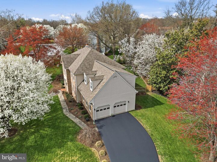 Property Photo:  6618 McCambell Cluster  VA 20120 