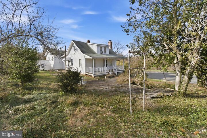 Property Photo:  4464 N Old Glebe Road  VA 22207 