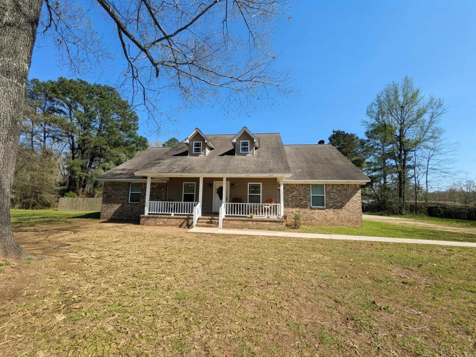 Property Photo:  563 Ouachita 210  AR 71701-9446 